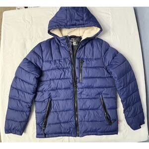 Levi’s Men’s Jacket Quilted Puffer Sherpa Lined Hood Size Medium Navy Zip